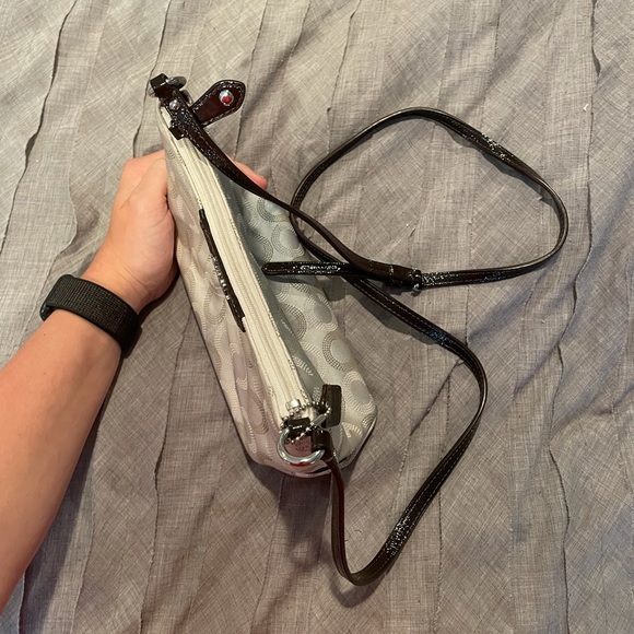 Coach Crossbody - Picture 5 of 9